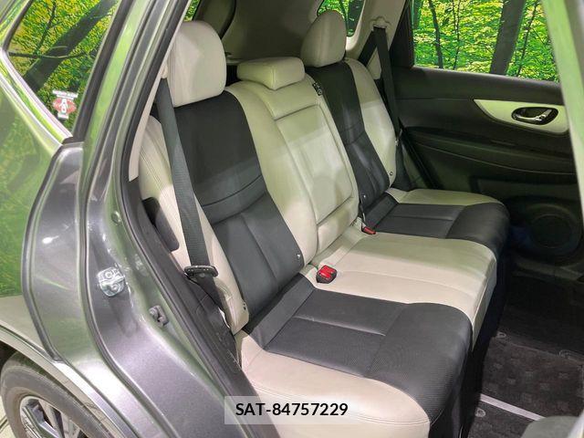 Nissan X-TRAIL HYBRID 2015-09 6818232-8