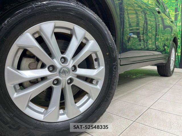 Nissan X-TRAIL HYBRID 2015-08 6818231-12