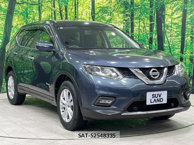 Nissan X-TRAIL HYBRID 2015-08 6818231-15