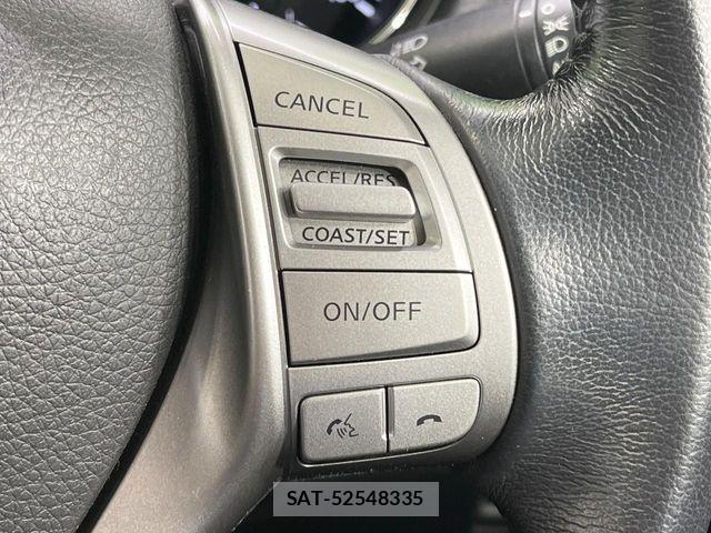 Nissan X-TRAIL HYBRID 2015-08 6818231-4