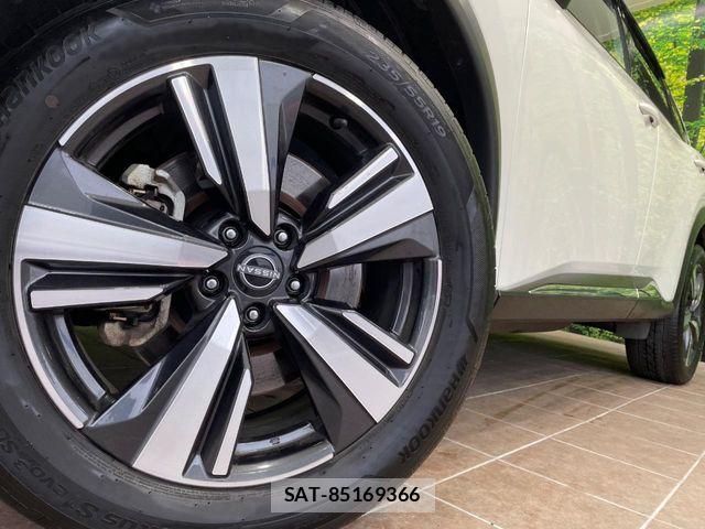 Nissan X-TRAIL HYBRID 2023-07 6818214-12