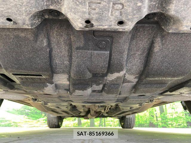 Nissan X-TRAIL HYBRID 2023-07 6818214-18