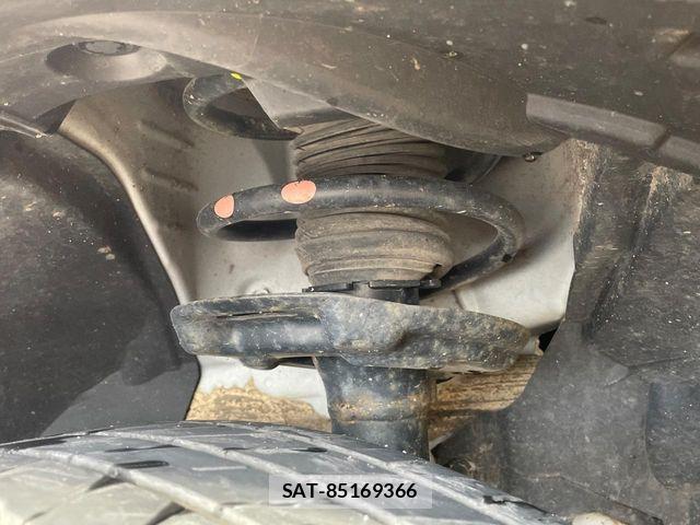 Nissan X-TRAIL HYBRID 2023-07 6818214-19