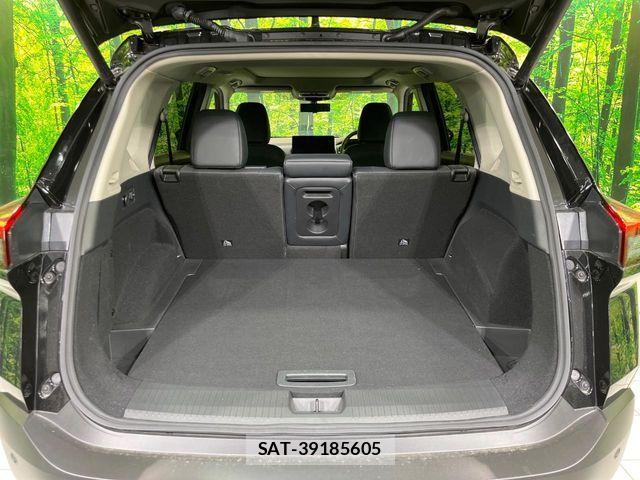 Nissan X-TRAIL HYBRID 2023-07 6818209-9