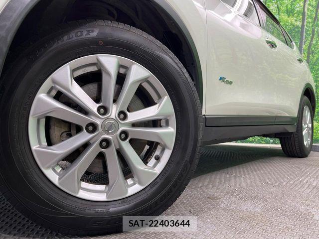 Nissan X-TRAIL HYBRID 2015-12 6915919-12