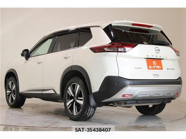 Nissan X-TRAIL HYBRID 2023-09 6915915-9