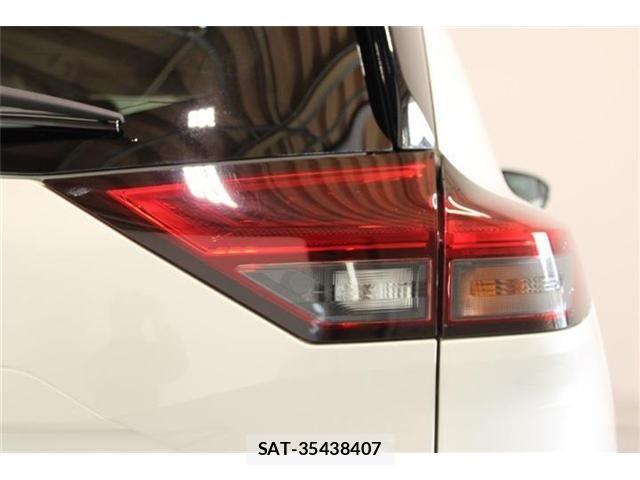 Nissan X-TRAIL HYBRID 2023-09 6915915-17