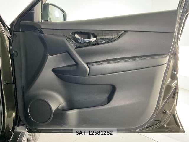 Nissan X-TRAIL HYBRID 2017-07 6915916-12