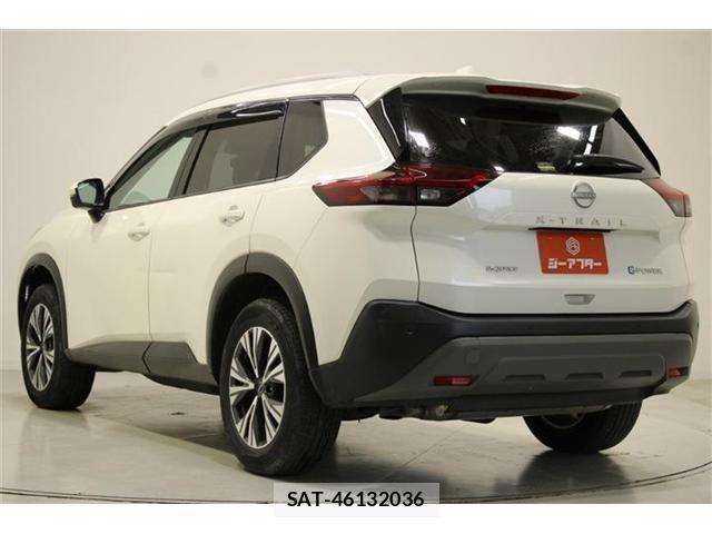 Nissan X-TRAIL HYBRID 2023-03 6915914-9