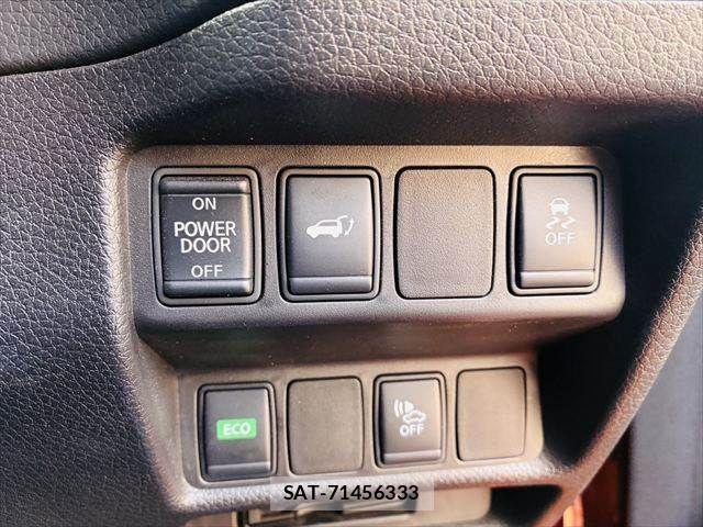 Nissan X-TRAIL HYBRID 2017-05 6999322-6