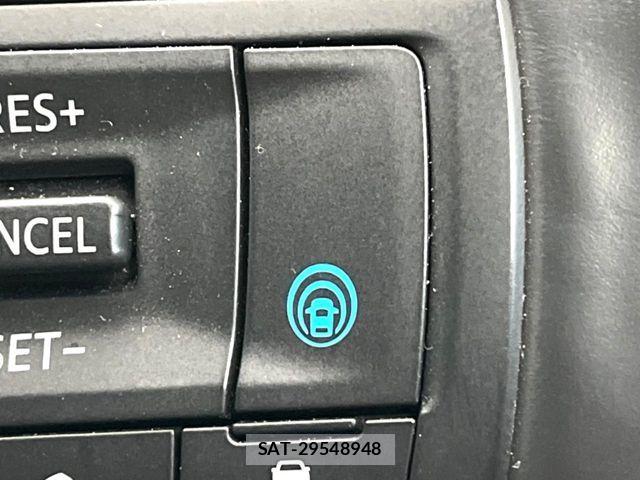 Nissan X-TRAIL HYBRID 2022-10 6999320-4