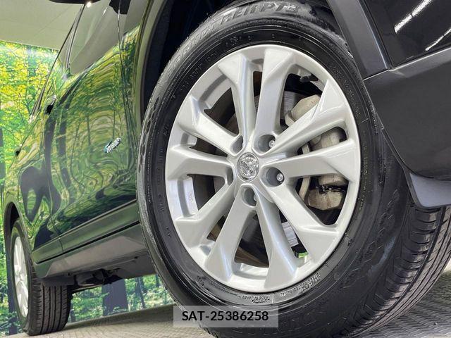 Nissan X-TRAIL HYBRID 2015-05 6999324-12