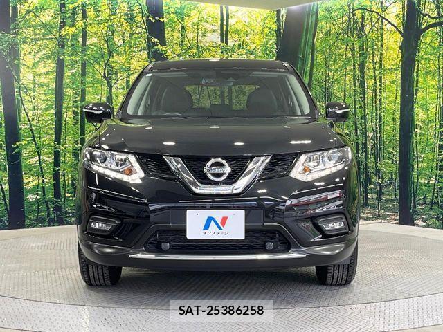 Nissan X-TRAIL HYBRID 2015-05 6999324-13