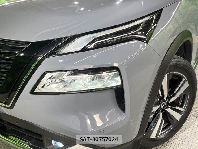 Nissan X-TRAIL HYBRID 2022-07 7021957-12