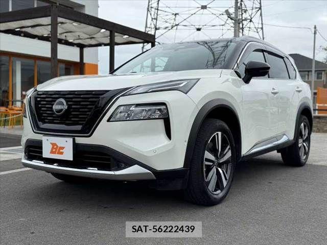 Nissan X-TRAIL HYBRID 2023-02 7021954-9