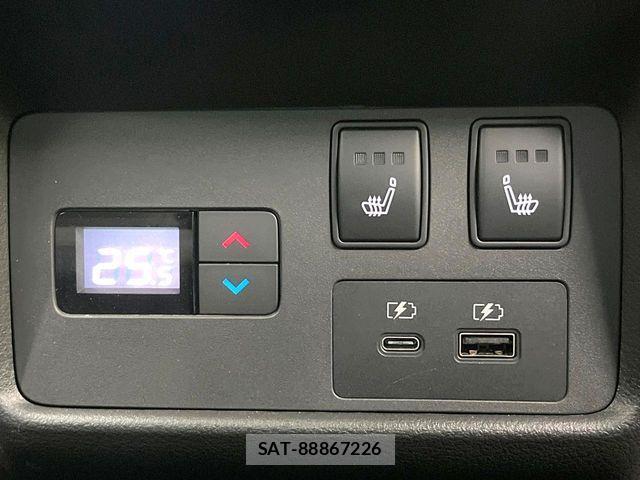 Nissan X-TRAIL HYBRID 2022-07 7061531-8