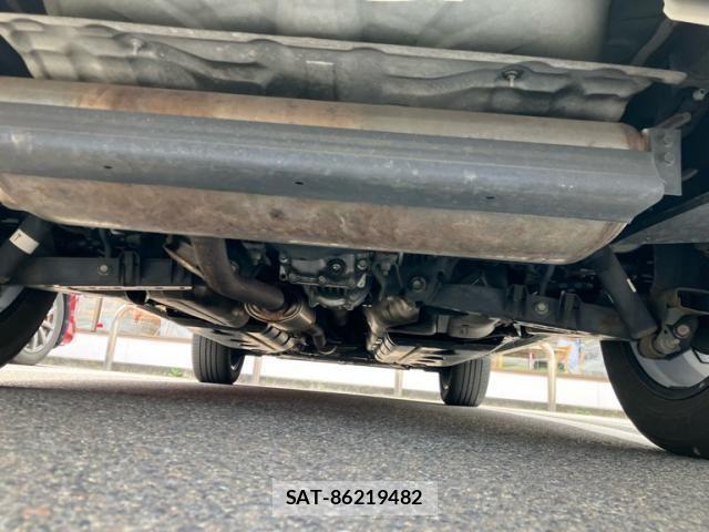Nissan X-TRAIL HYBRID 2015-05 7061538-11