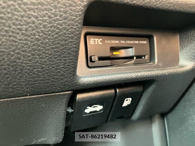 Nissan X-TRAIL HYBRID 2015-05 7061538-19