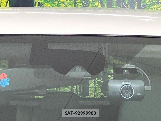 Nissan X-TRAIL HYBRID 2015-10 7198727-5