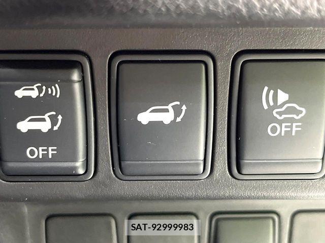 Nissan X-TRAIL HYBRID 2015-10 7198727-6