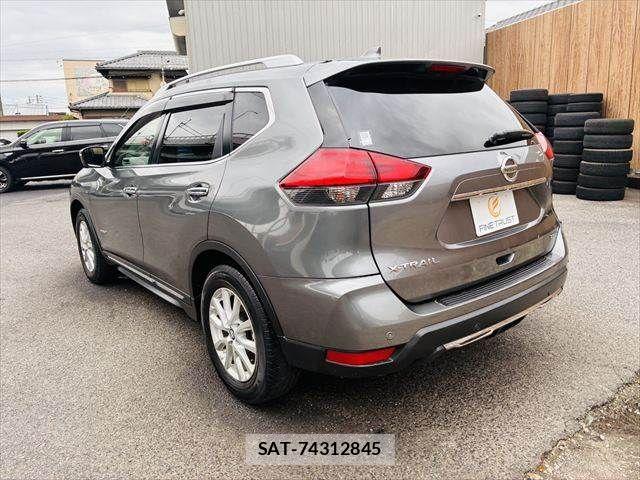 Nissan X-TRAIL HYBRID 2017-07 7198728-20