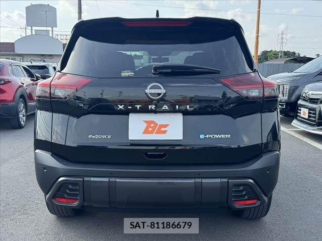 Nissan X-TRAIL HYBRID 2022-08 7227665-13