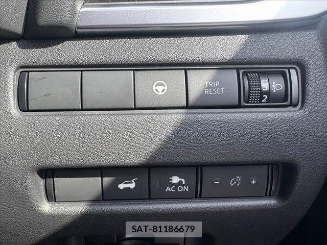Nissan X-TRAIL HYBRID 2022-08 7227665-22