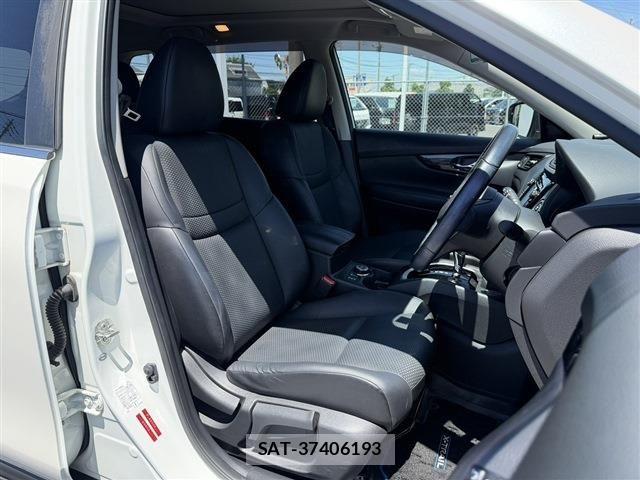 Nissan X-TRAIL HYBRID 2018-06 7227653-14