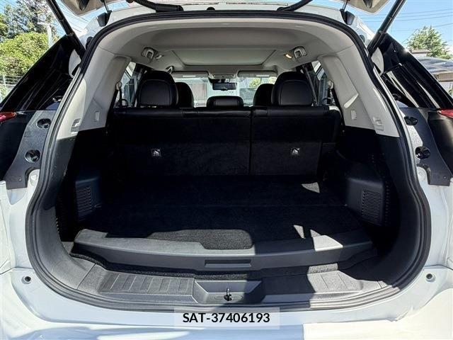 Nissan X-TRAIL HYBRID 2018-06 7227653-18