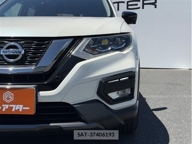 Nissan X-TRAIL HYBRID 2018-06 7227653-26