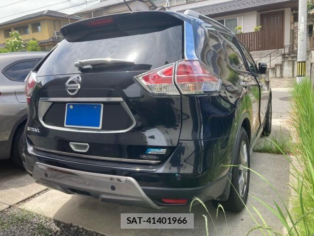Nissan X-TRAIL HYBRID 2015-11 7227651-2