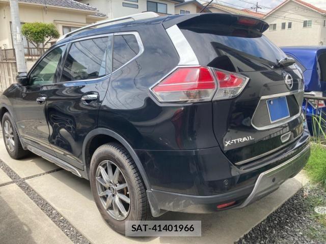 Nissan X-TRAIL HYBRID 2015-11 7227651-3