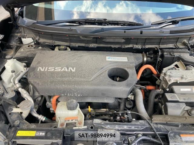 Nissan X-TRAIL HYBRID 2016-07 7227654-10