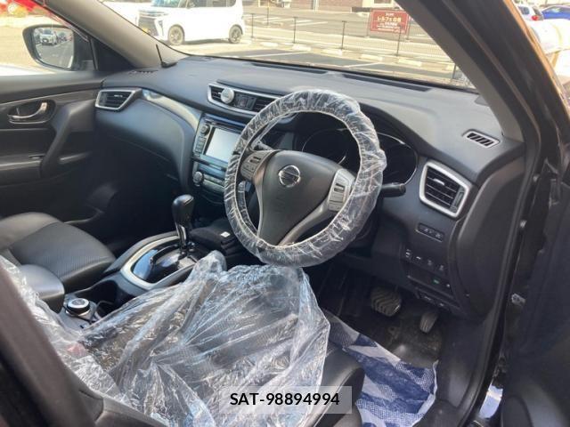 Nissan X-TRAIL HYBRID 2016-07 7227654-12