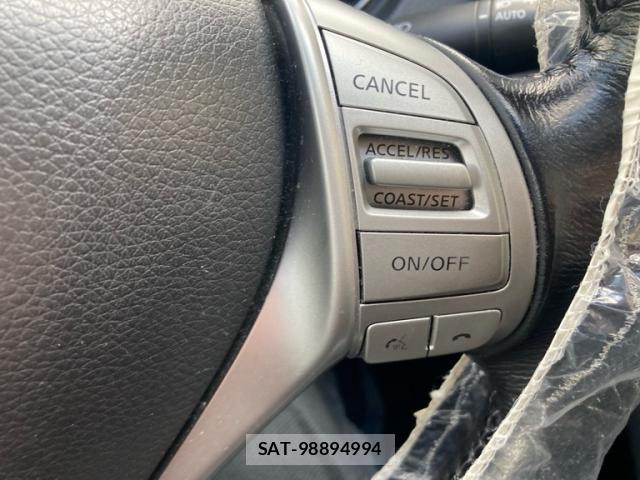 Nissan X-TRAIL HYBRID 2016-07 7227654-18