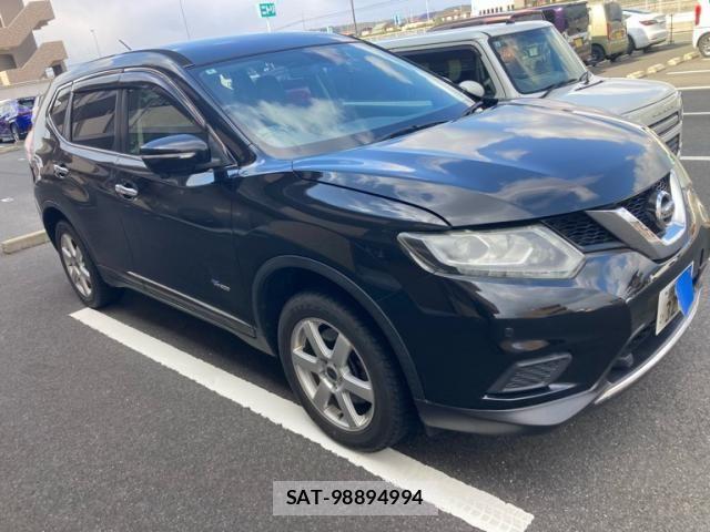 Nissan X-TRAIL HYBRID 2016-07 7227654-1