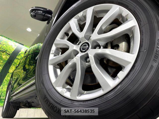 Nissan X-TRAIL HYBRID 2019-02 7227656-12