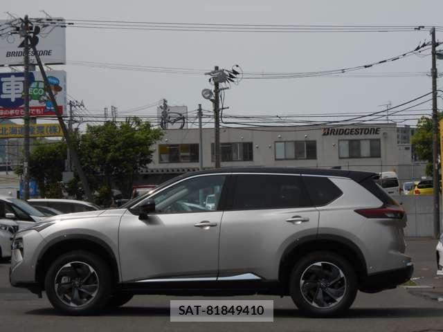 Nissan X-TRAIL HYBRID 2025-10 7227679-28