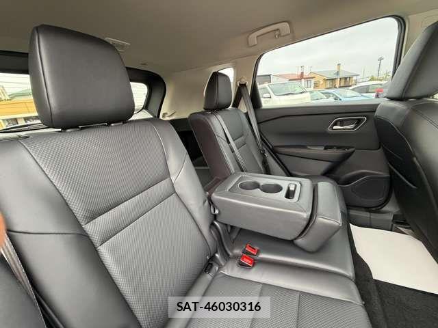 Nissan X-TRAIL HYBRID 2025-12 7227680-6