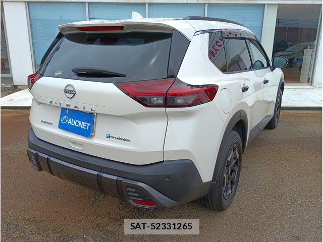 Nissan X-TRAIL HYBRID 2022-10 7227664-2