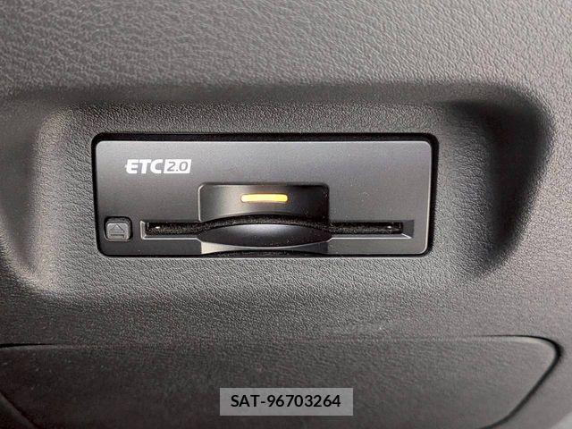 Nissan X-TRAIL HYBRID 2023-05 7227668-13