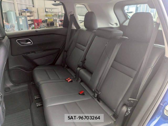 Nissan X-TRAIL HYBRID 2023-05 7227668-16