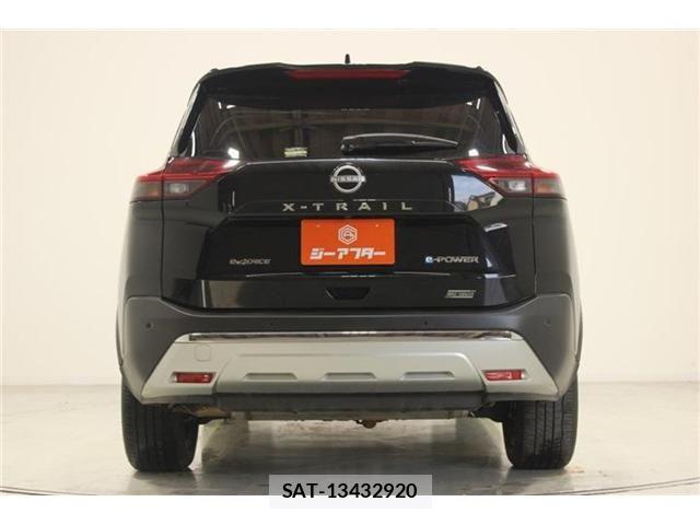 Nissan X-TRAIL HYBRID 2023-08 7227674-11