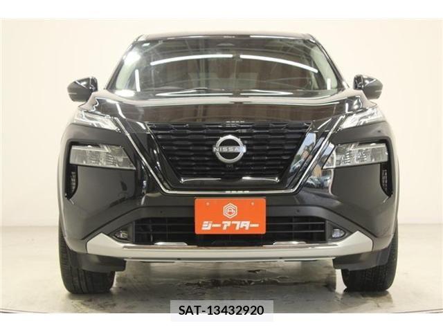 Nissan X-TRAIL HYBRID 2023-08 7227674-7