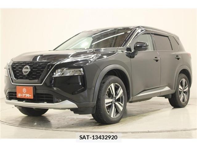 Nissan X-TRAIL HYBRID 2023-08 7227674-8