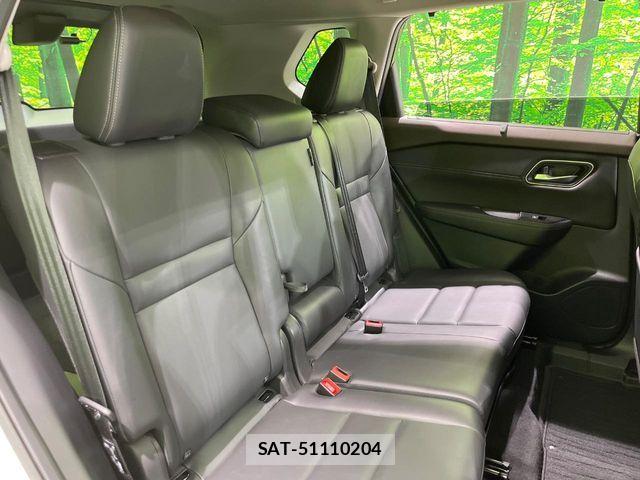 Nissan X-TRAIL HYBRID 2022-07 7227655-8