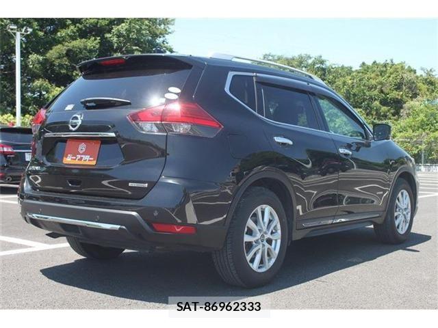 Nissan X-TRAIL HYBRID 2017-12 7227652-13