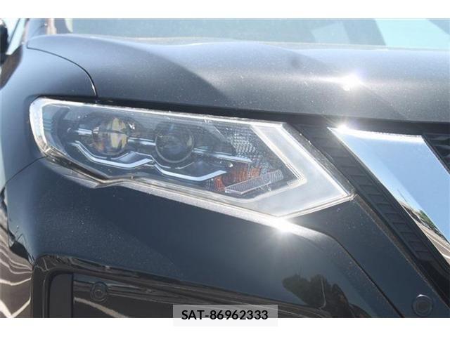 Nissan X-TRAIL HYBRID 2017-12 7227652-4