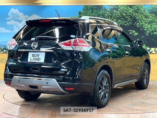 Nissan X-TRAIL HYBRID 2016-06 7227649-16