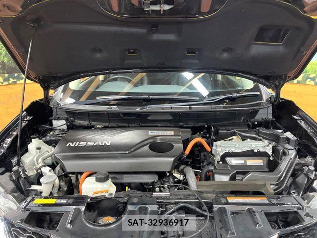 Nissan X-TRAIL HYBRID 2016-06 7227649-17
